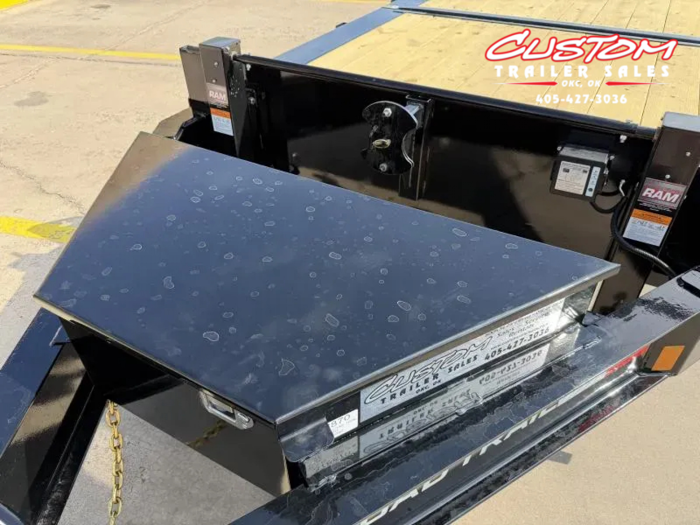 New #378870 2026 LOAD TRAIL TH 22 X 83 TANDEM AXLE 20K TILT-N-GO TRAILER W/ SPARE TIRE