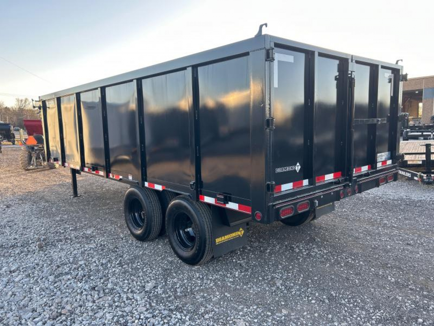 New #DTDUMP 2025 DIAMOND T DTDMP 20 X 102 DUAL TANDEM 20K GOOSENECK DUMP W/ 4' SIDES