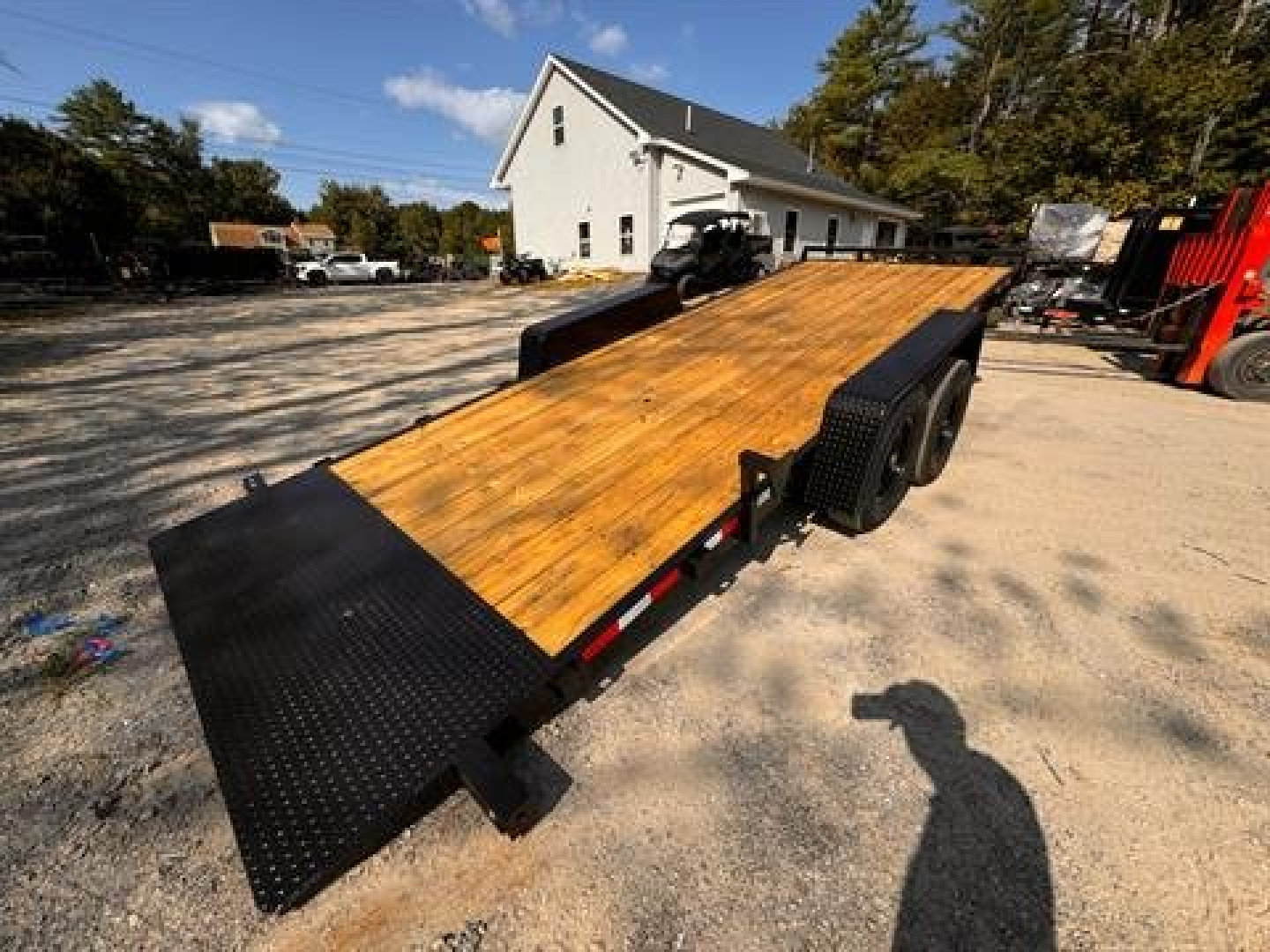 New 2025 Down2Earth 82X20 Full Tilt Trailer 14,000 lbs for Sale