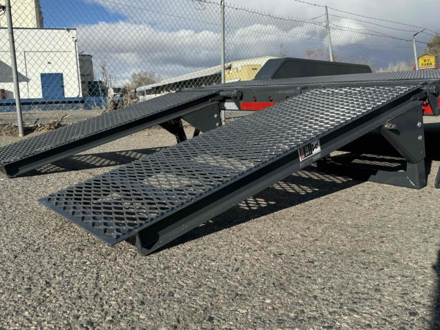 New 2024 Lamar 83" X 16' CC - 10k Car Hauler Equipment Trailer