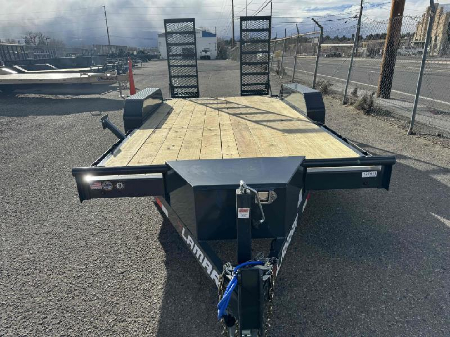 New 2024 Lamar 83" X 16' CC - 10k Car Hauler Equipment Trailer