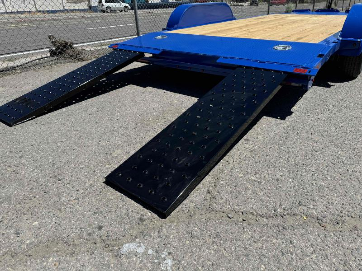 New 2026 Diamond C GTF 16'- 7K Low-Profile Car Hauler Trailer