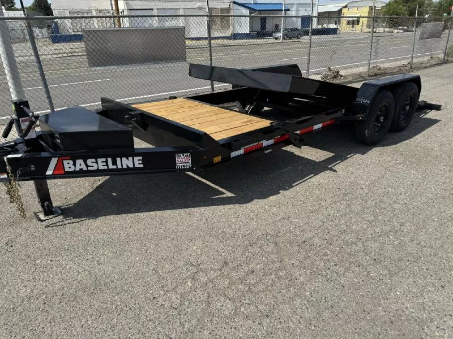 New 2025 Baseline HTL 20' -14K Equipment Tilt Trailer