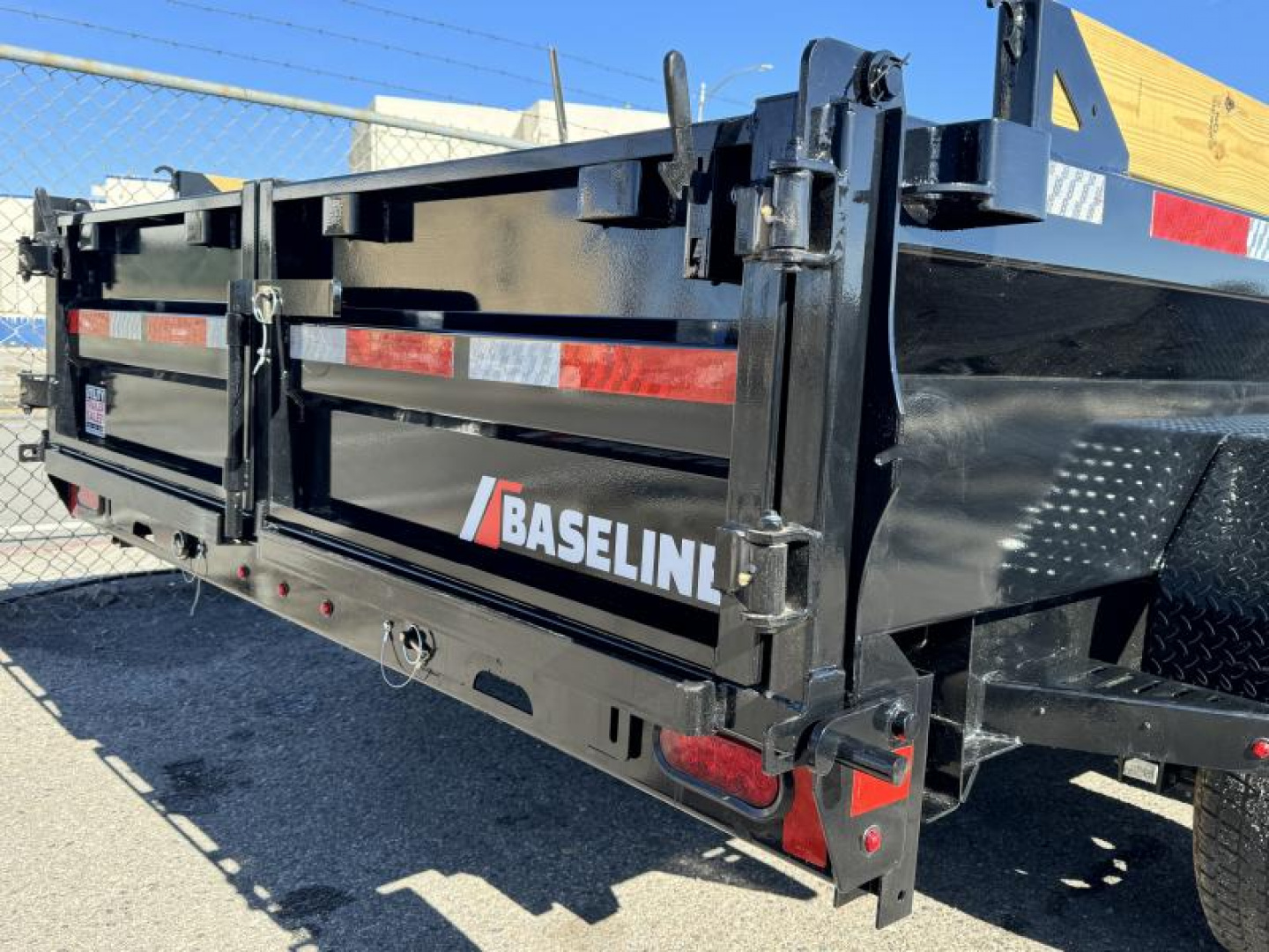New 2026 Baseline HDU 14' - 14K Telescopic Dump Trailer