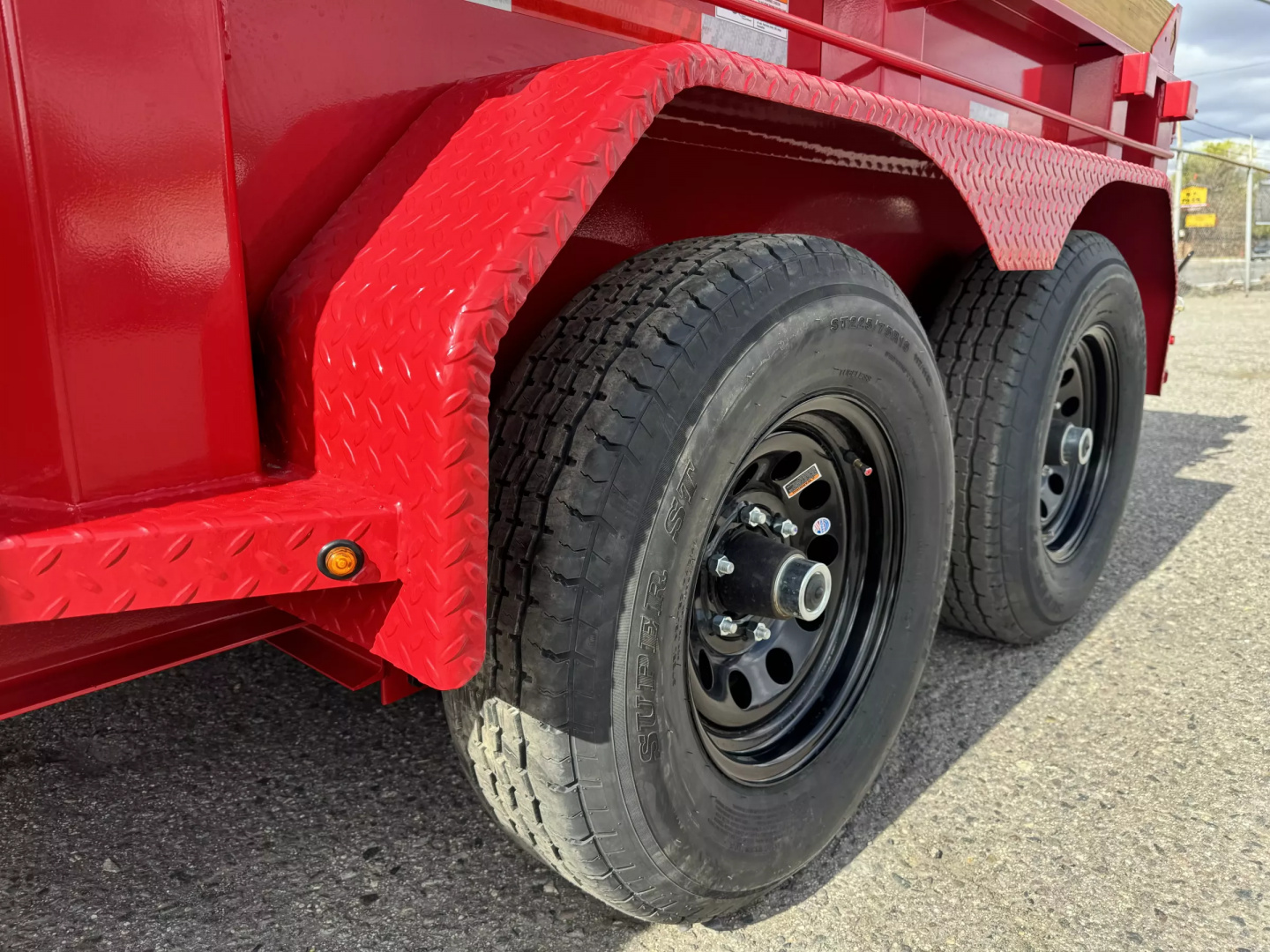 New 2025 Diamond C MDT 77"x12' - 10K Telescopic Dump Trailer