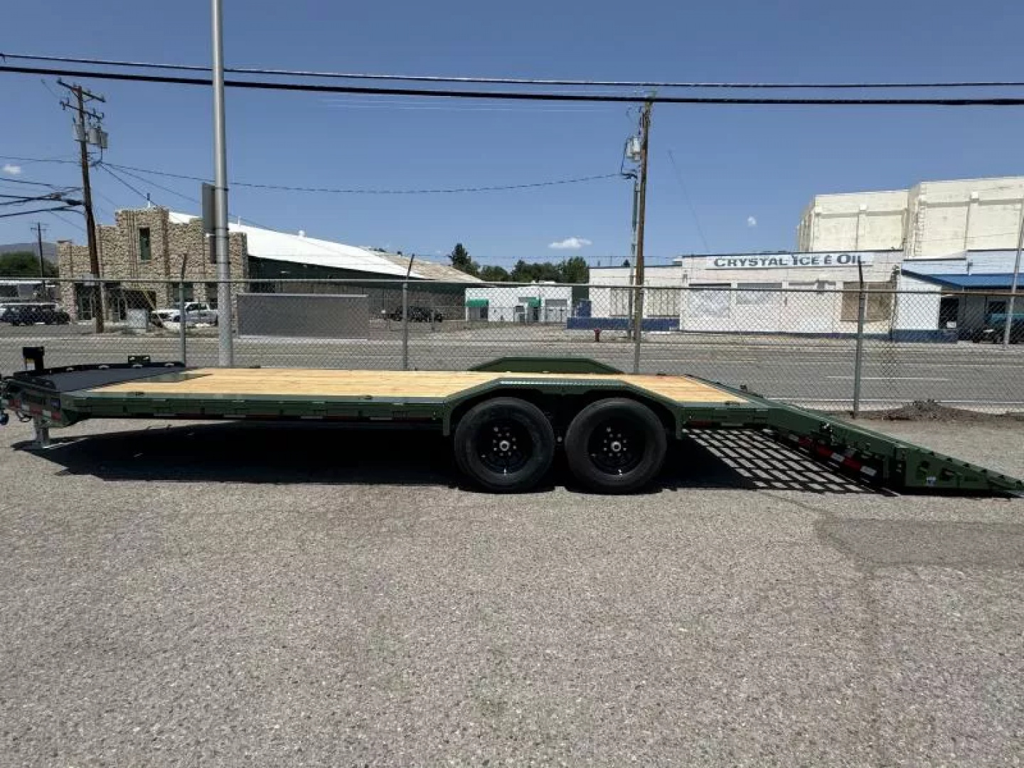 New 2025 Diamond C LPX 22' X-Ramp - 14.9K Equipment Trailer