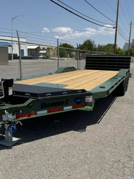 New 2025 Diamond C LPX 22' X-Ramp - 14.9K Equipment Trailer