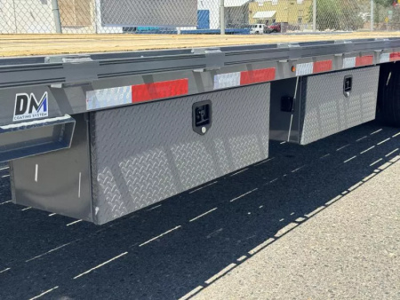 New 2025 Diamond C FMAX212 32' Pacesetter Edition - 25.9K Gooseneck Equipment Trailer