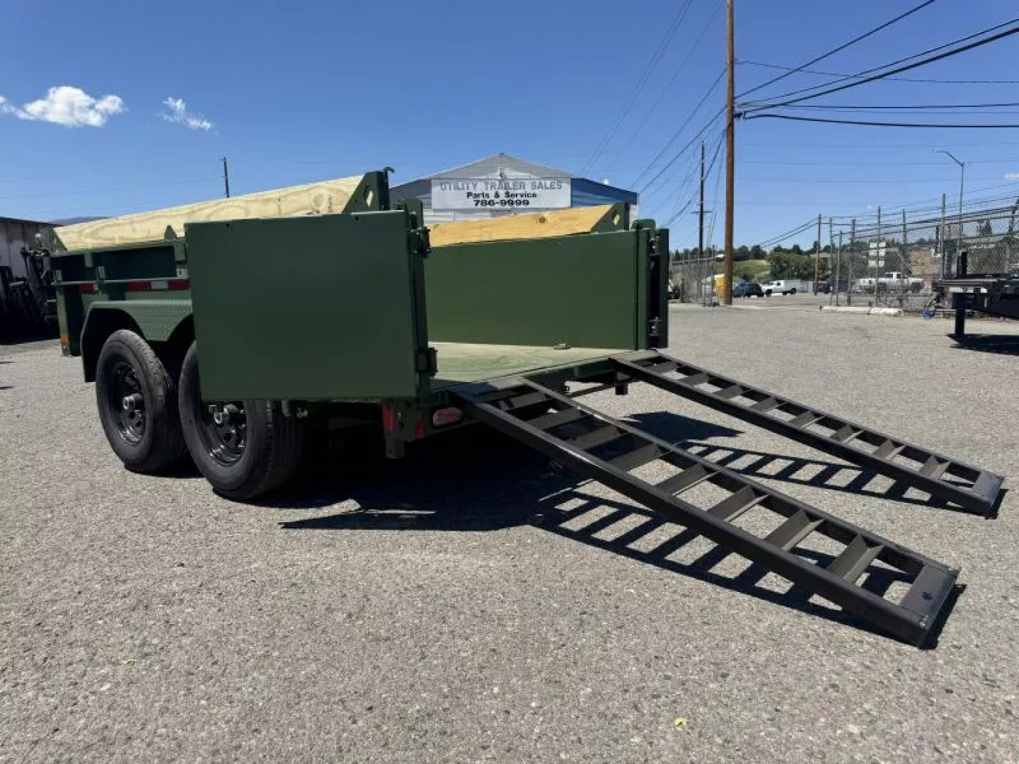New 2025 Diamond C MDT 60"x10' - 10K Telescopic Dump Trailer