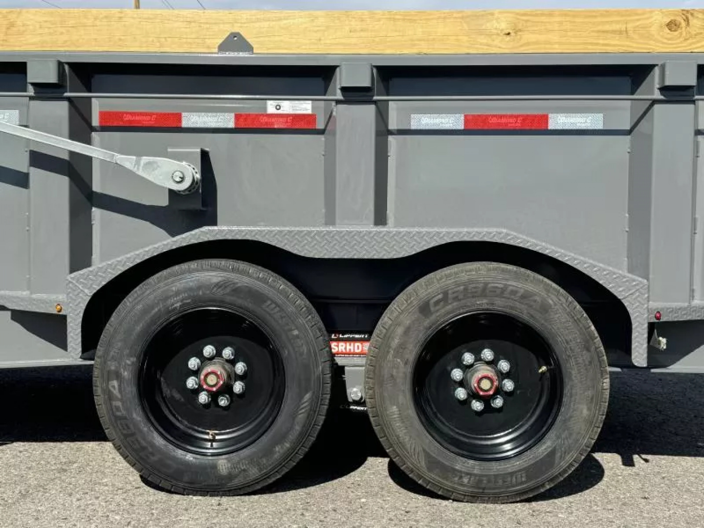 New 2026 Diamond C LPT 14' 32" Sides, 7 ga. Pacesetter Edition - 18K Telescopic Dump Trailer
