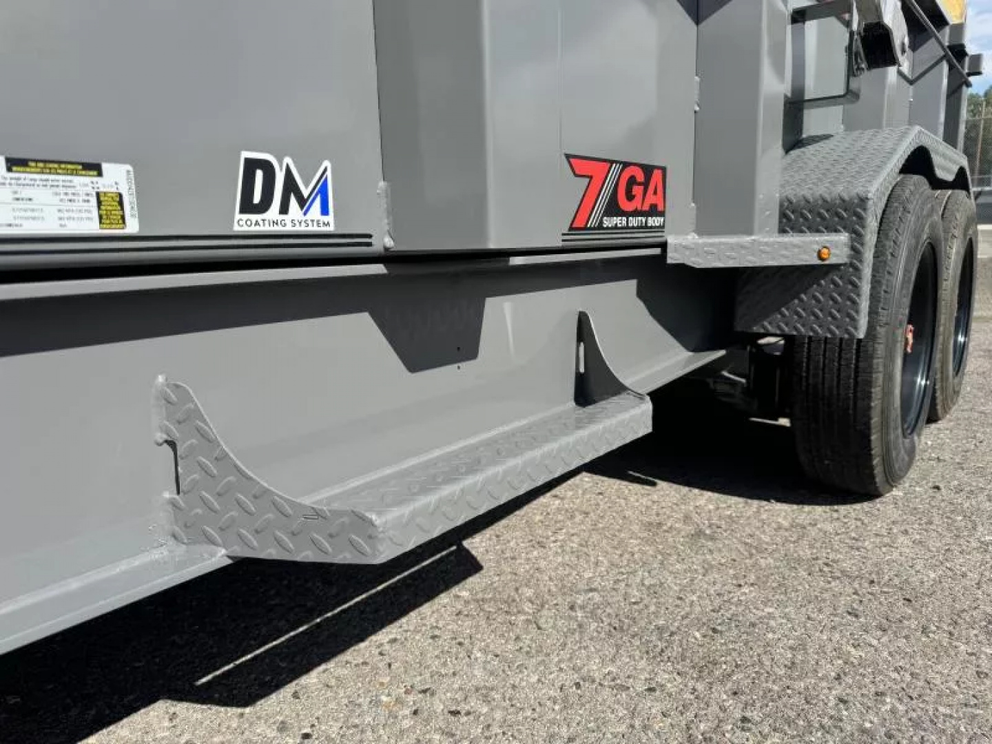 New 2026 Diamond C LPT 14' 32" Sides, 7 ga. Pacesetter Edition - 18K Telescopic Dump Trailer