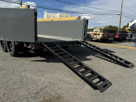 New 2026 Diamond C LPT 14' 32" Sides, 7 ga. Pacesetter Edition - 18K Telescopic Dump Trailer