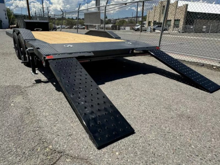 New 2026 Diamond C GTF 102"x18' - 10K Car Hauler / Buggy Hauler Trailer