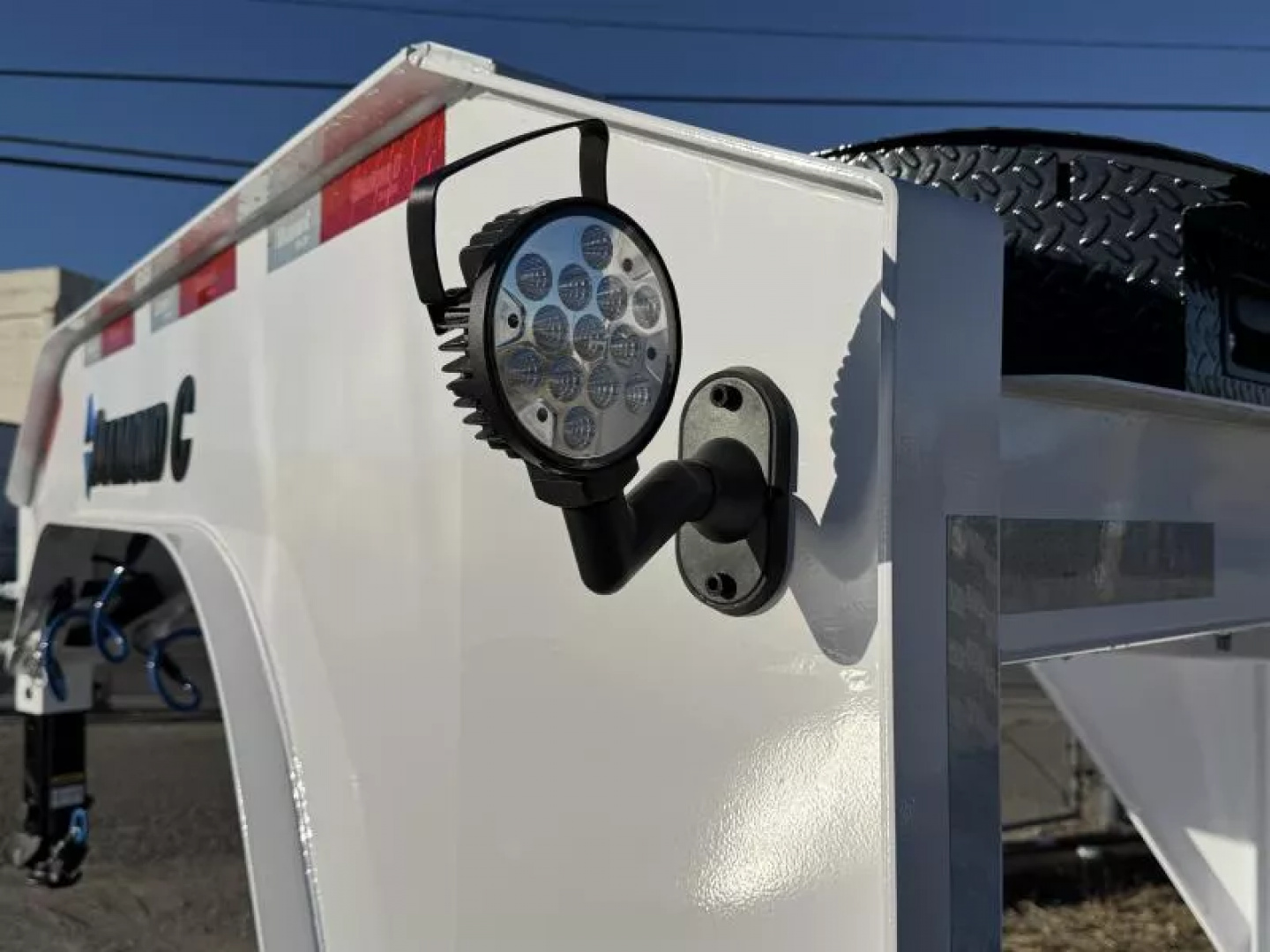 New 2026 Diamond C HXD-GN 24' - 23K Equipment Gooseneck Tilt Trailer