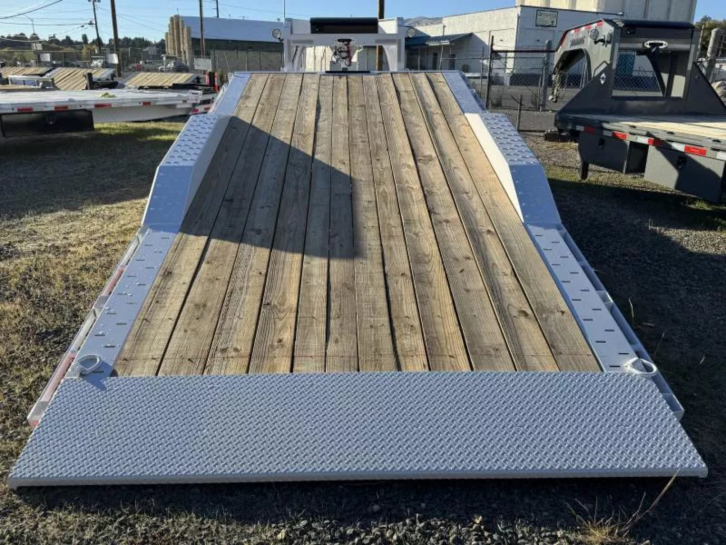 New 2026 Diamond C HXD-GN 24' - 23K Equipment Gooseneck Tilt Trailer