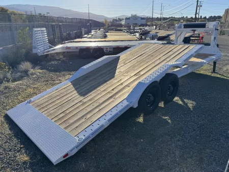 New 2026 Diamond C HXD-GN 24' - 23K Equipment Gooseneck Tilt Trailer