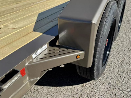 New 2026 Diamond C LPX 20' - 18K Equipment Trailer