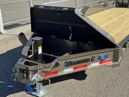 New 2026 Diamond C LPX 20' - 18K Equipment Trailer