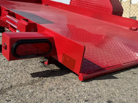 New 2026 Diamond C DSA 59"x10' - 7K Scissor Lift Tilt Trailer