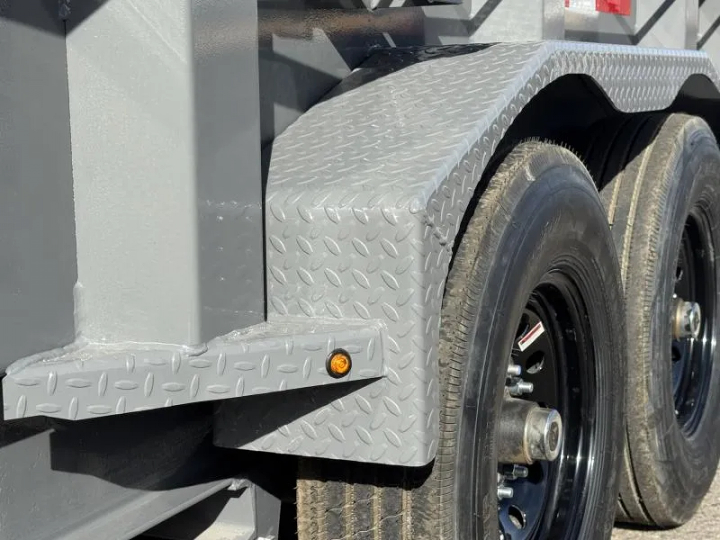 New 2026 Diamond C LPT 14' 7 GA. - 15.5K Telescopic Dump Trailer