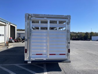 New Featherlite Trailers 8117-6'7"X20' Stock Trailer