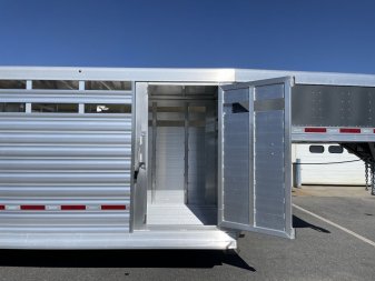 New Featherlite Trailers 8117-6'7"X20' Stock Trailer