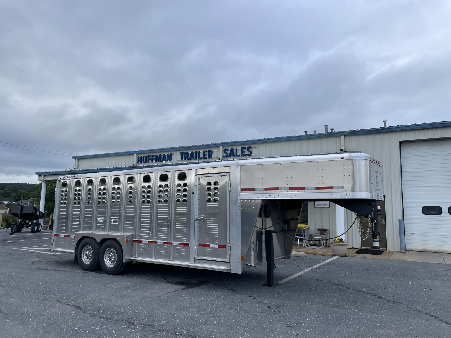 New 2026 Wilson 7'3"x20's6'8" Ranchand Stock Trailer