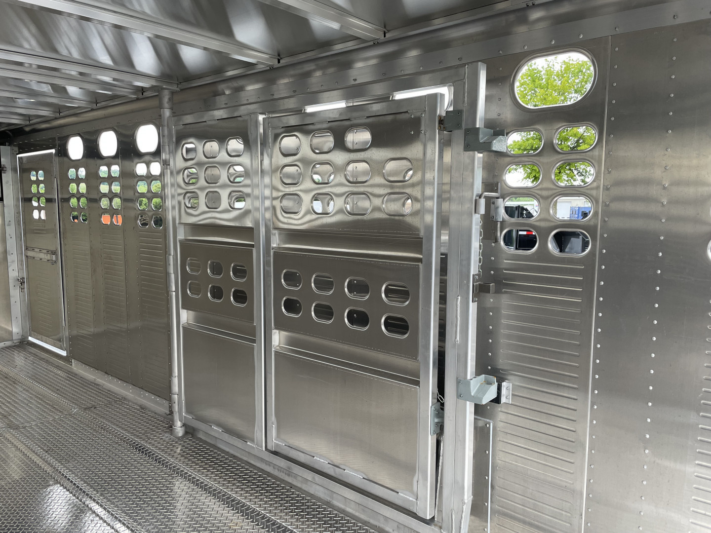 New 2026 Wilson 7'3"x20's6'8" Ranchand Stock Trailer