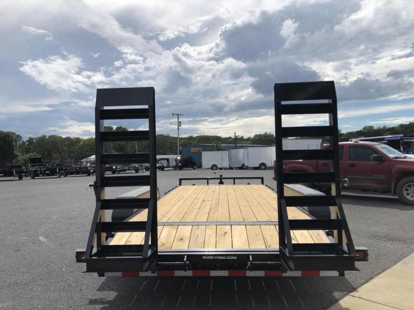 New 2025 Sure Trac 16+2 Equipment Trailer 14K