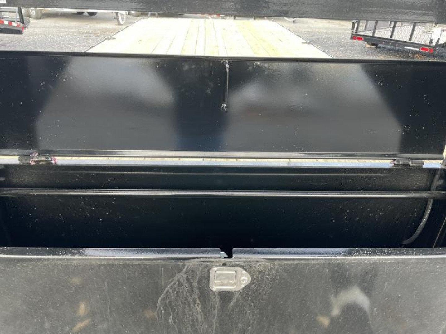 New 2025 Sure-Trac 20+4 Deckover Gooseneck Equipment Trailer