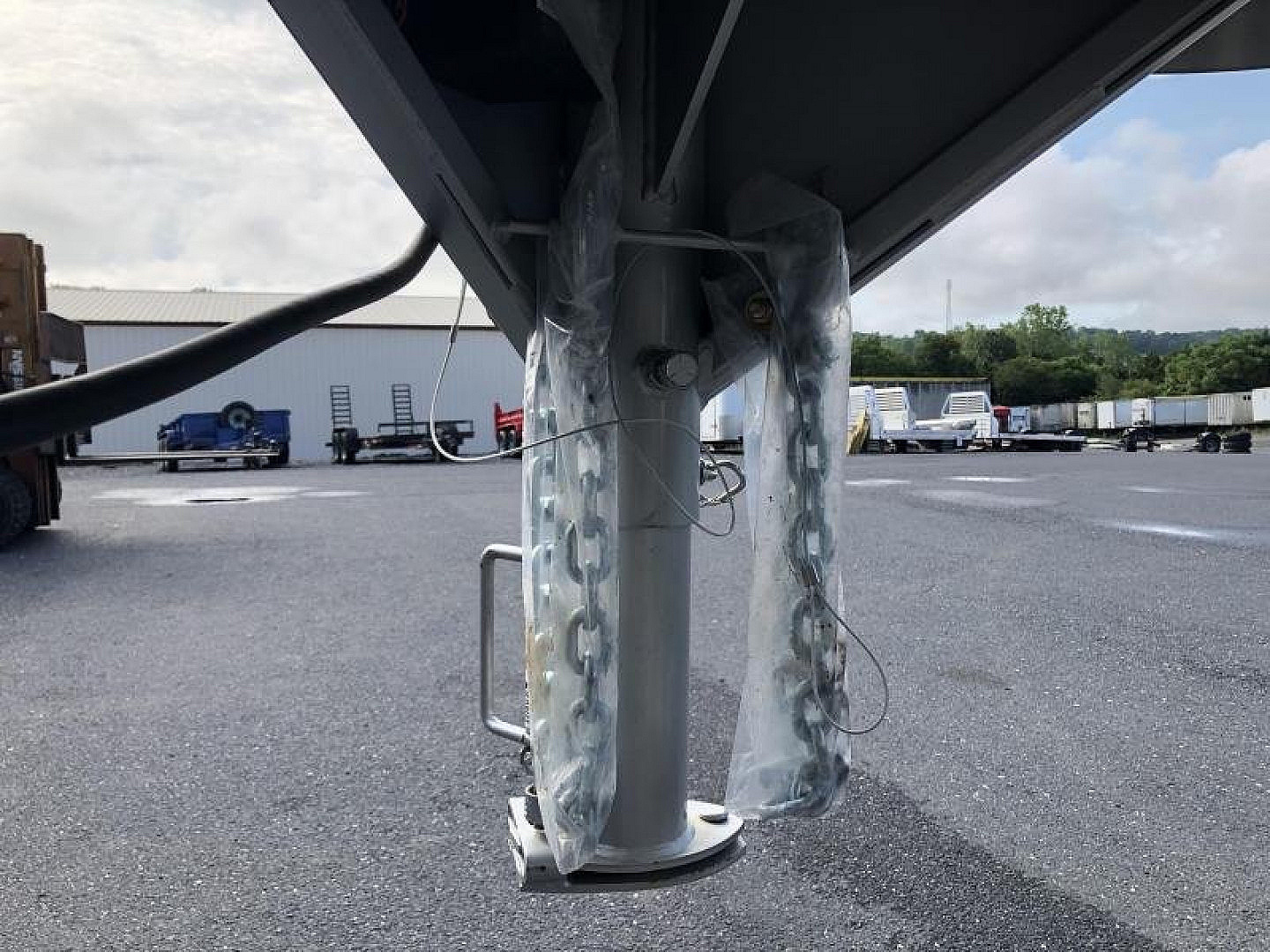 New 2026 Featherlite 7'x24'x6'6" Stock Trailer