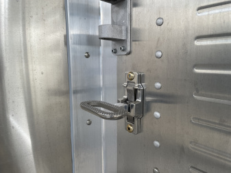 New 2026 Wilson Trailer Company 7'3"x26'x6'8" Stock / Stock Combo Trailer