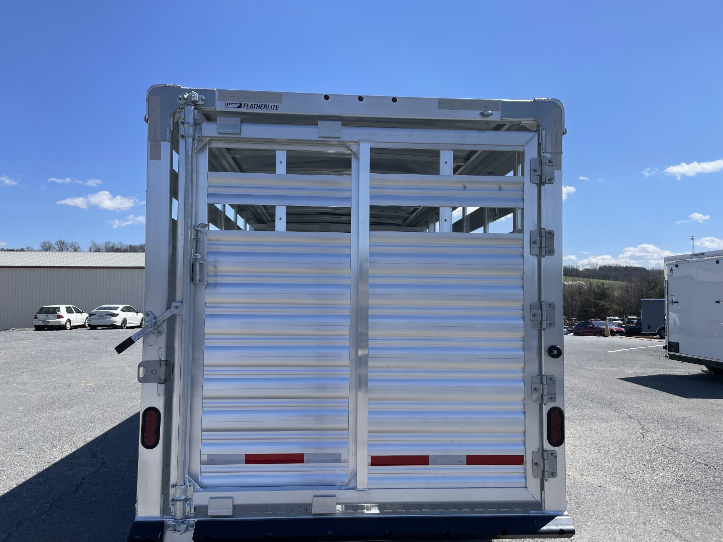 New FEATHERLITE 8117-6720 Stock Trailer