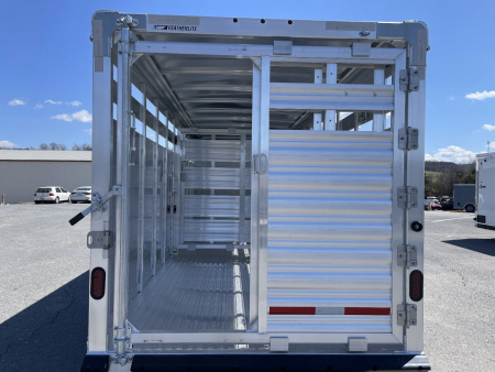 New FEATHERLITE 8117-6720 Stock Trailer