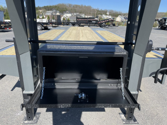 New 2025 Behnke 21+5 Deckover Gooseneck 20k Equipment Trailer