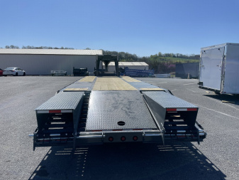 New 2025 Behnke 21+5 Deckover Gooseneck 20k Equipment Trailer