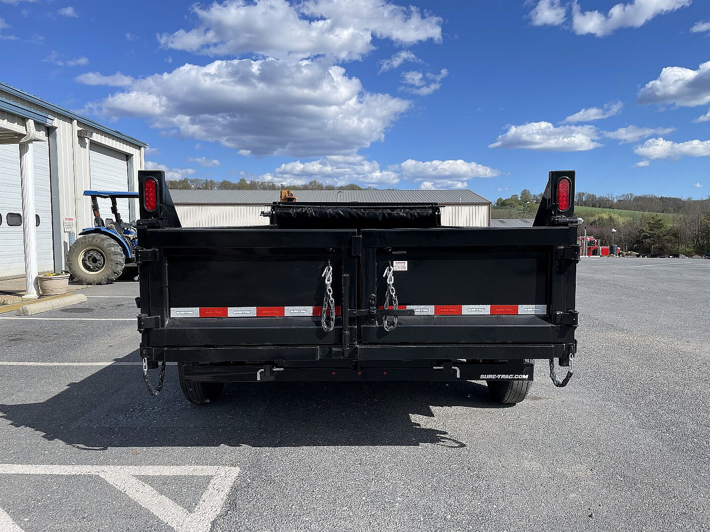 New 2025 Sure-Trac 7X14 Dump Trailer with Hydraulic Jack