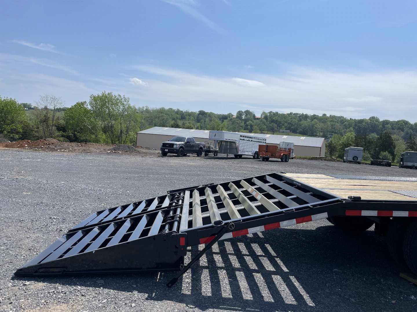 New 2025 Sure-Trac 102"X25+5 25.9K Deckover Trailer