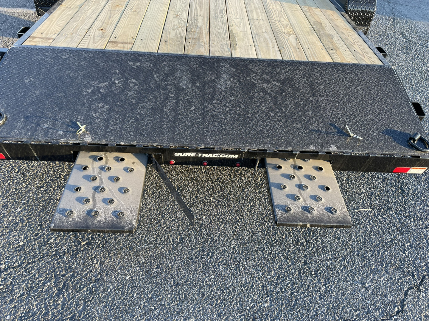 New 2026 Sure-Trac 82"X16+2 Car Trailer