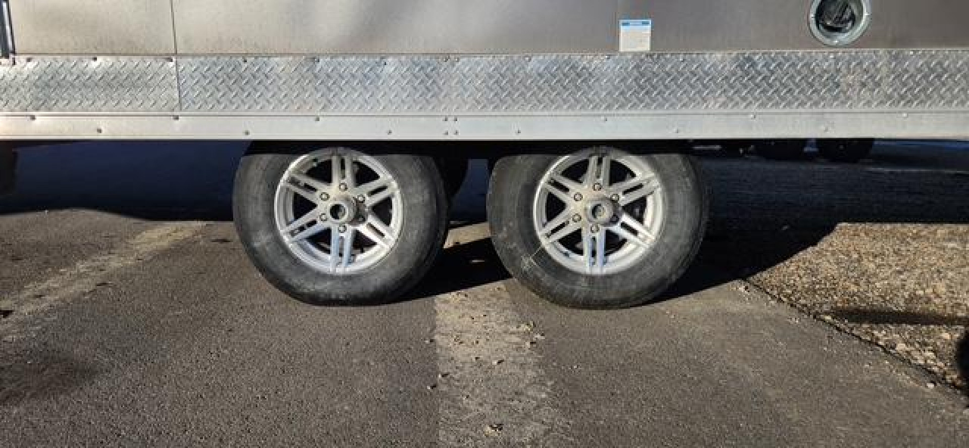 New 2022 Continental Cargo SK8524TA2  Snowmobile Trailer