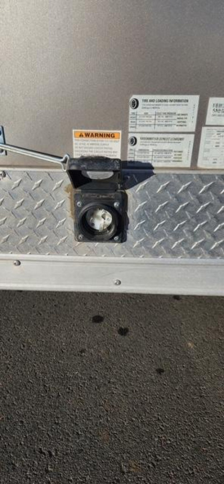 New 2022 Continental Cargo SK8524TA2  Snowmobile Trailer