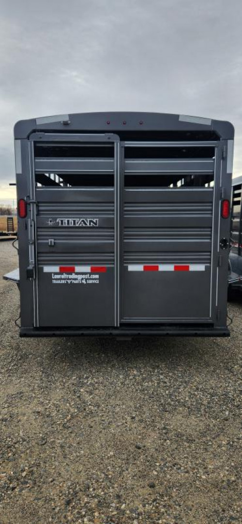 New 2025 Titan Trailer 24' GN STOCK