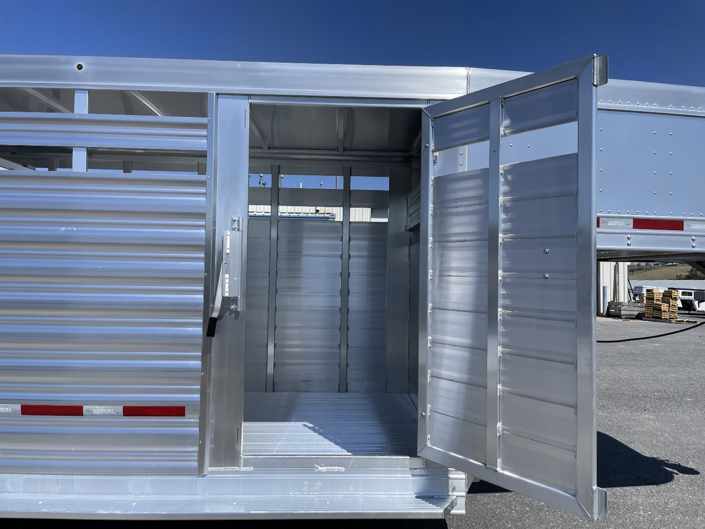 New Featherlite 6'7"x20' Aluminum Stock Trailer