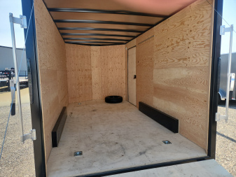 New 2026 Royal Cargo Trailers 7.5 X 14 +V Cargo / Enclosed Trailer