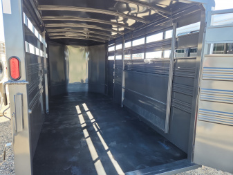 New 2025 Titan Trailer 16' CHALLENGER STOCK
