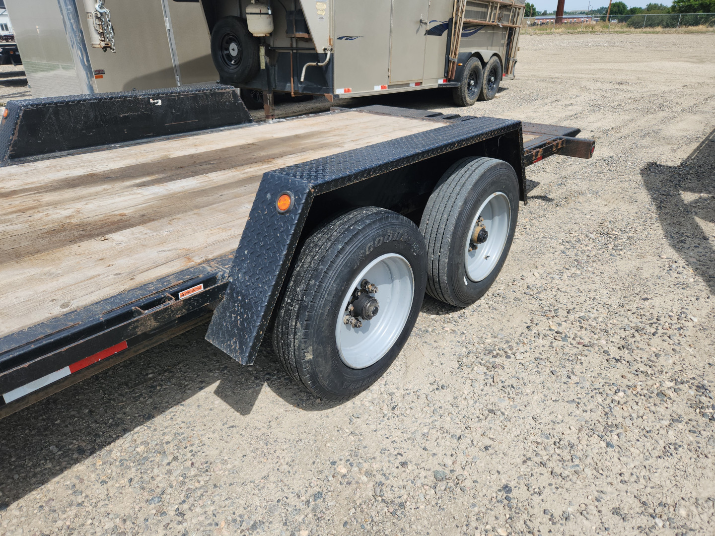 Used 2022 Walton Trailer SST1622G Tilt Trailer