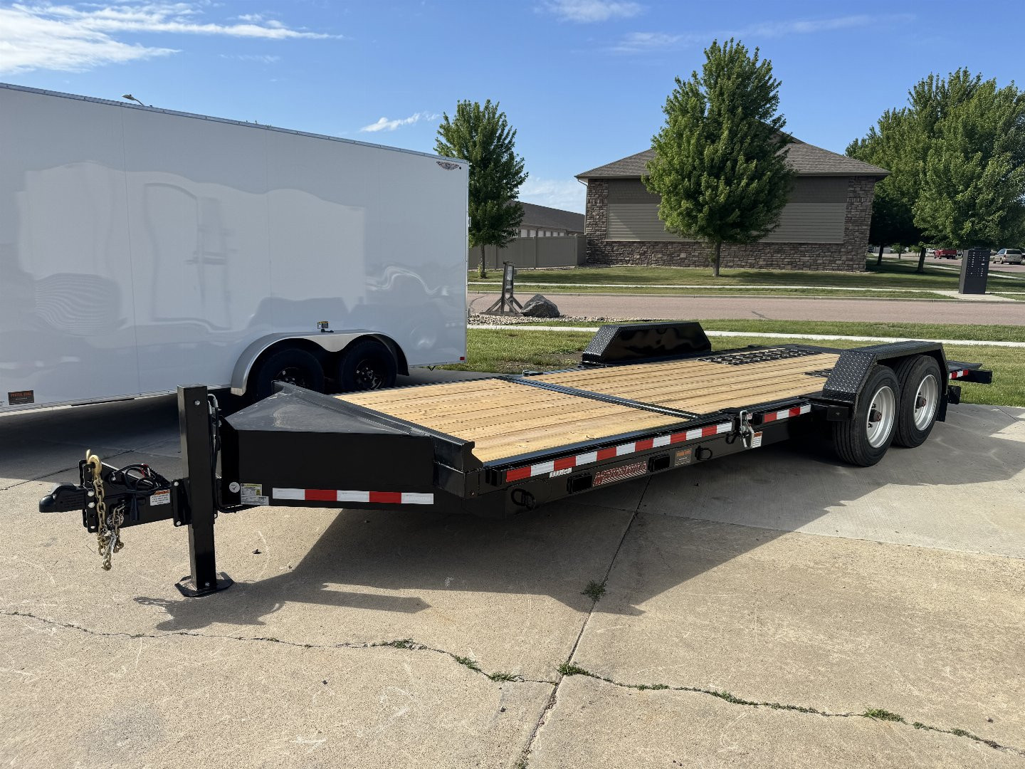New 2025 Midsota TB-22 17.6K Tilt Trailer