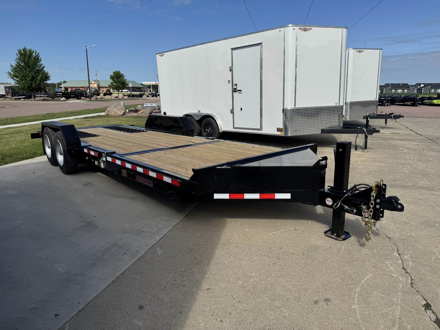 New 2025 Midsota TB-22 17.6K Tilt Trailer