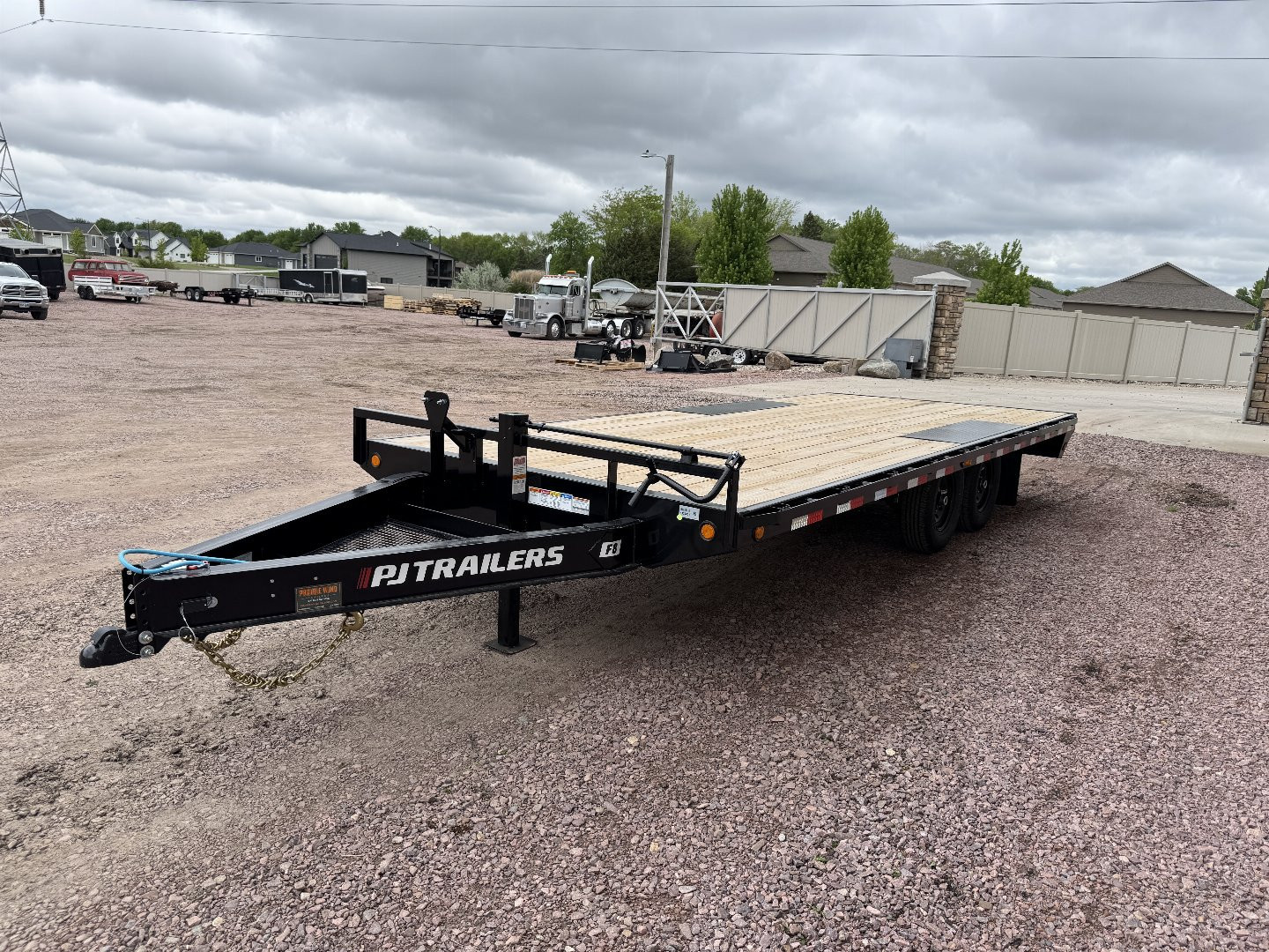 New 2025 PJ Trailers F8-20 14K Deckover Trailer