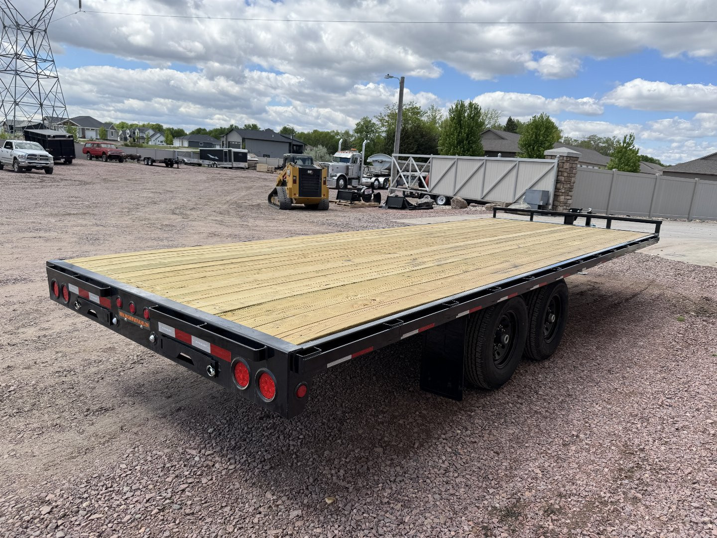 New 2025 PJ Trailers L7-22 14K Deckover Trailer